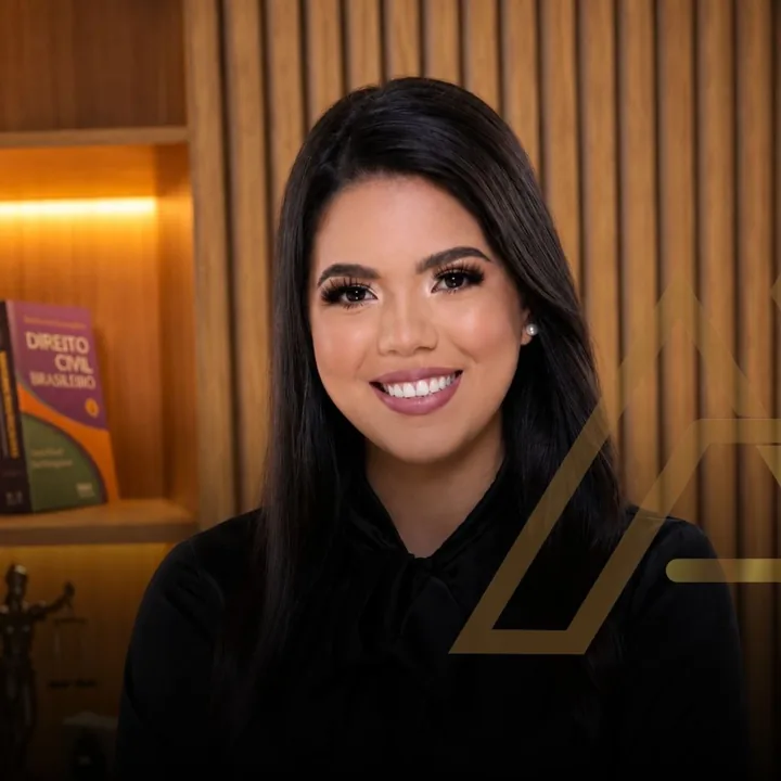 Dra. Ingrid Lopes Farias, advogada